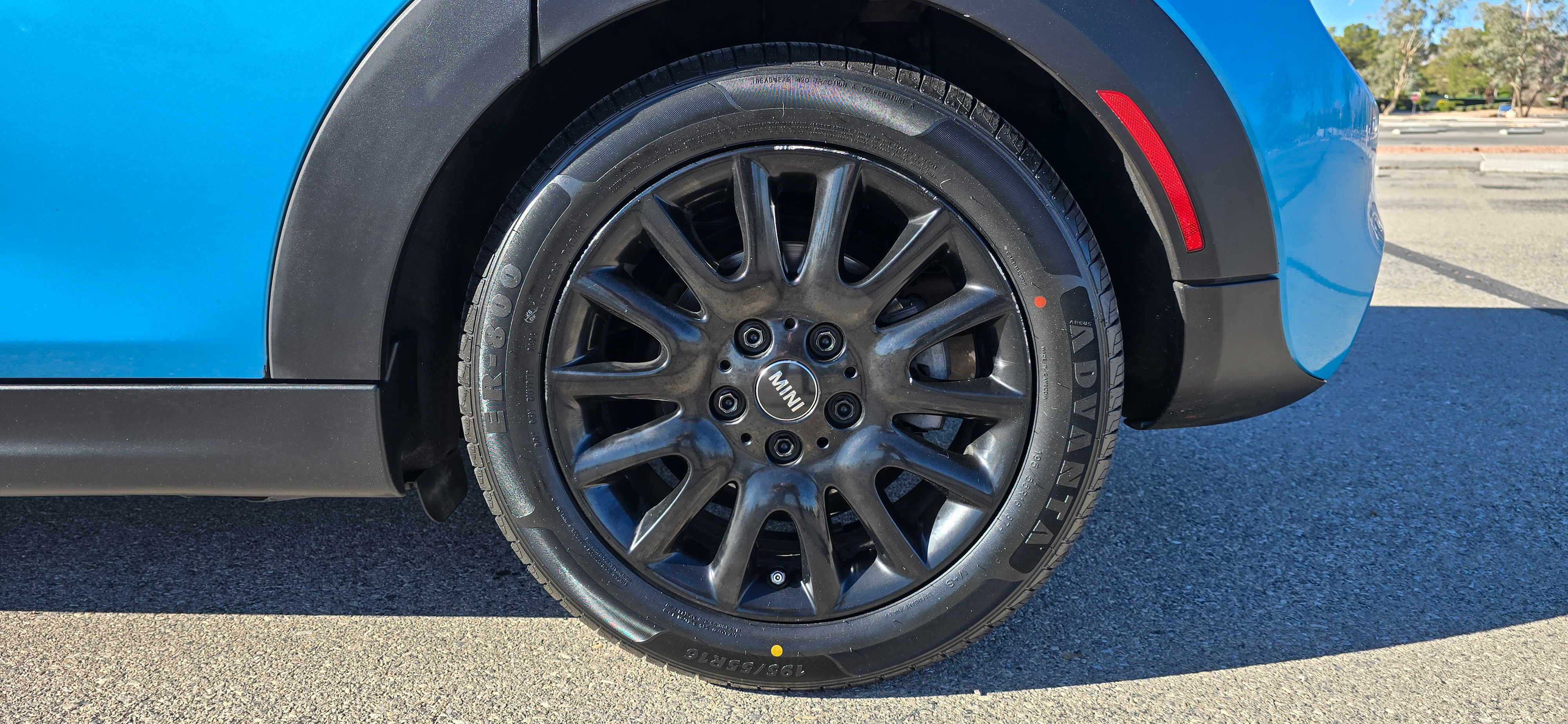 #1055 - 2016 Mini Cooper S-11