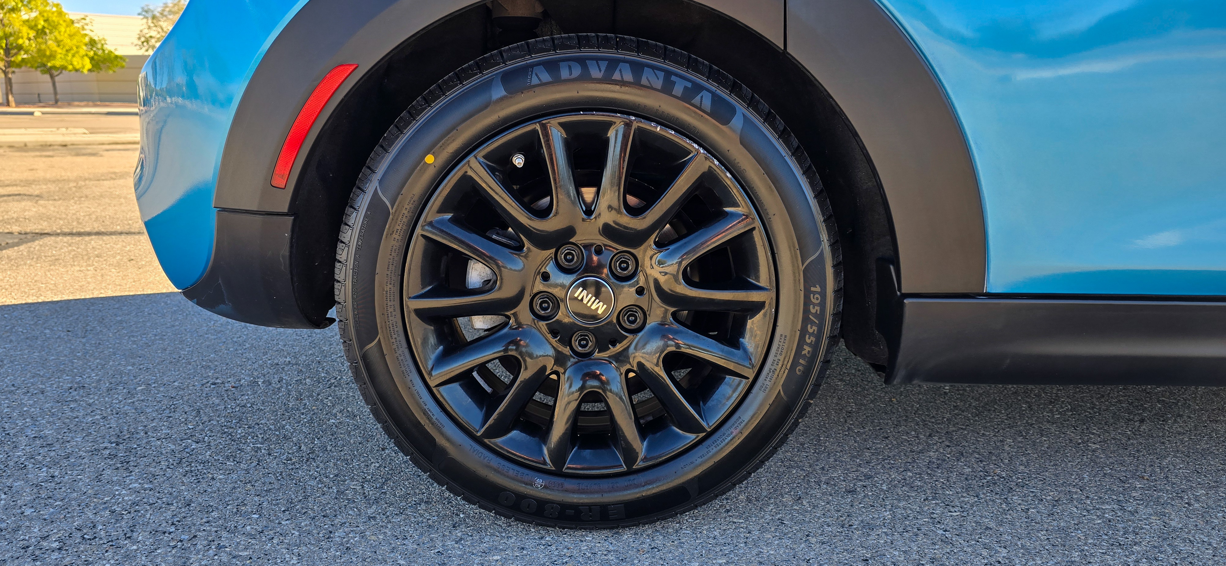 #1055 - 2016 Mini Cooper S-12