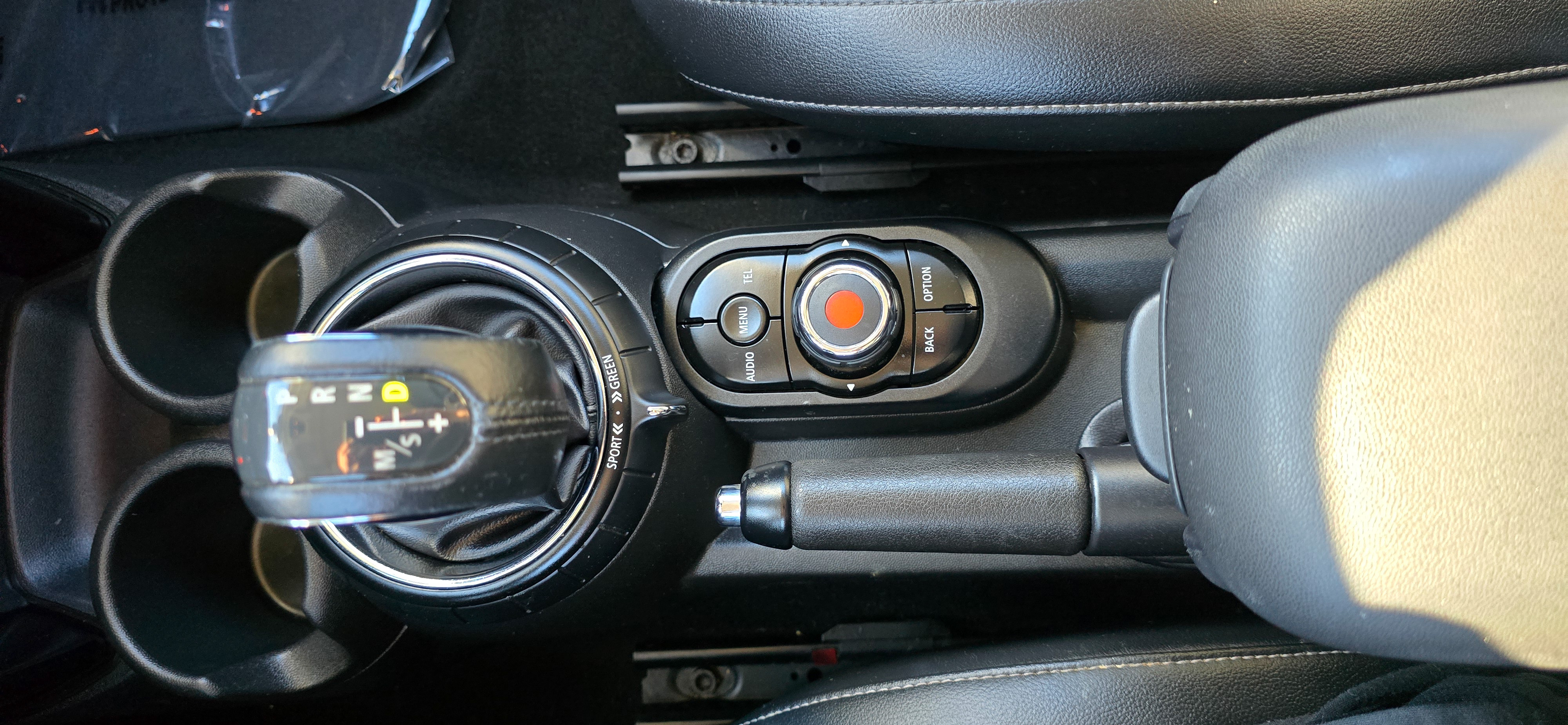 #1055 - 2016 Mini Cooper S-25