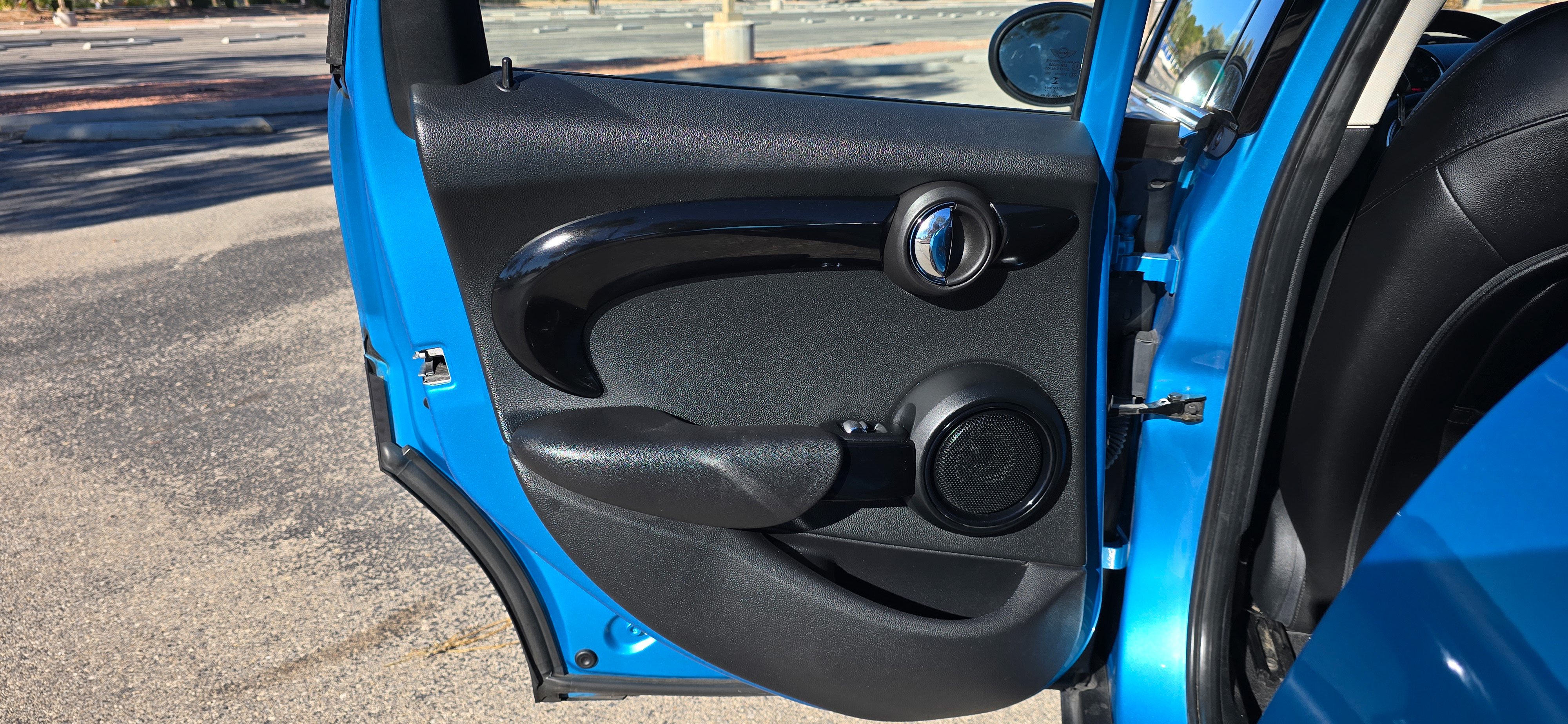 #1055 - 2016 Mini Cooper S-37