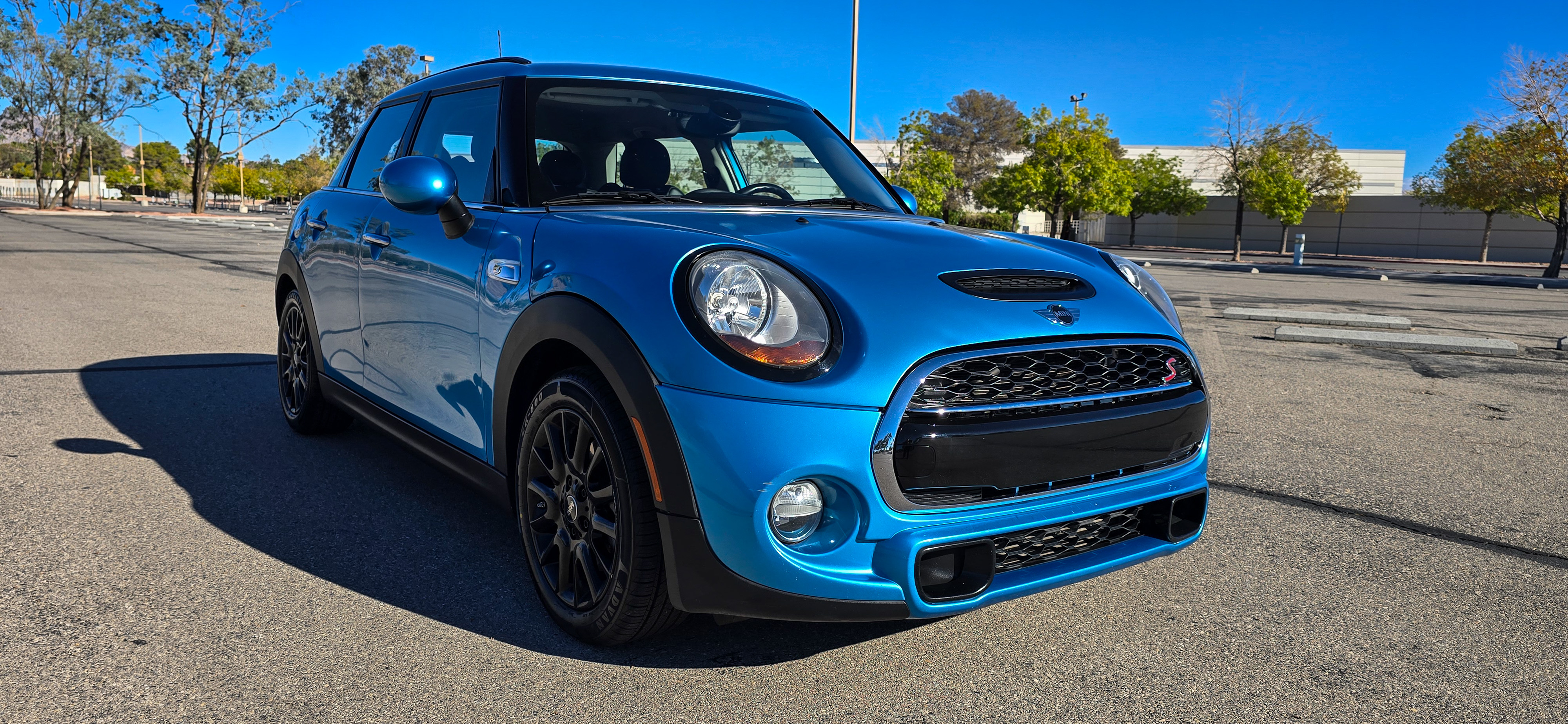 #1055 - 2016 Mini Cooper S-8