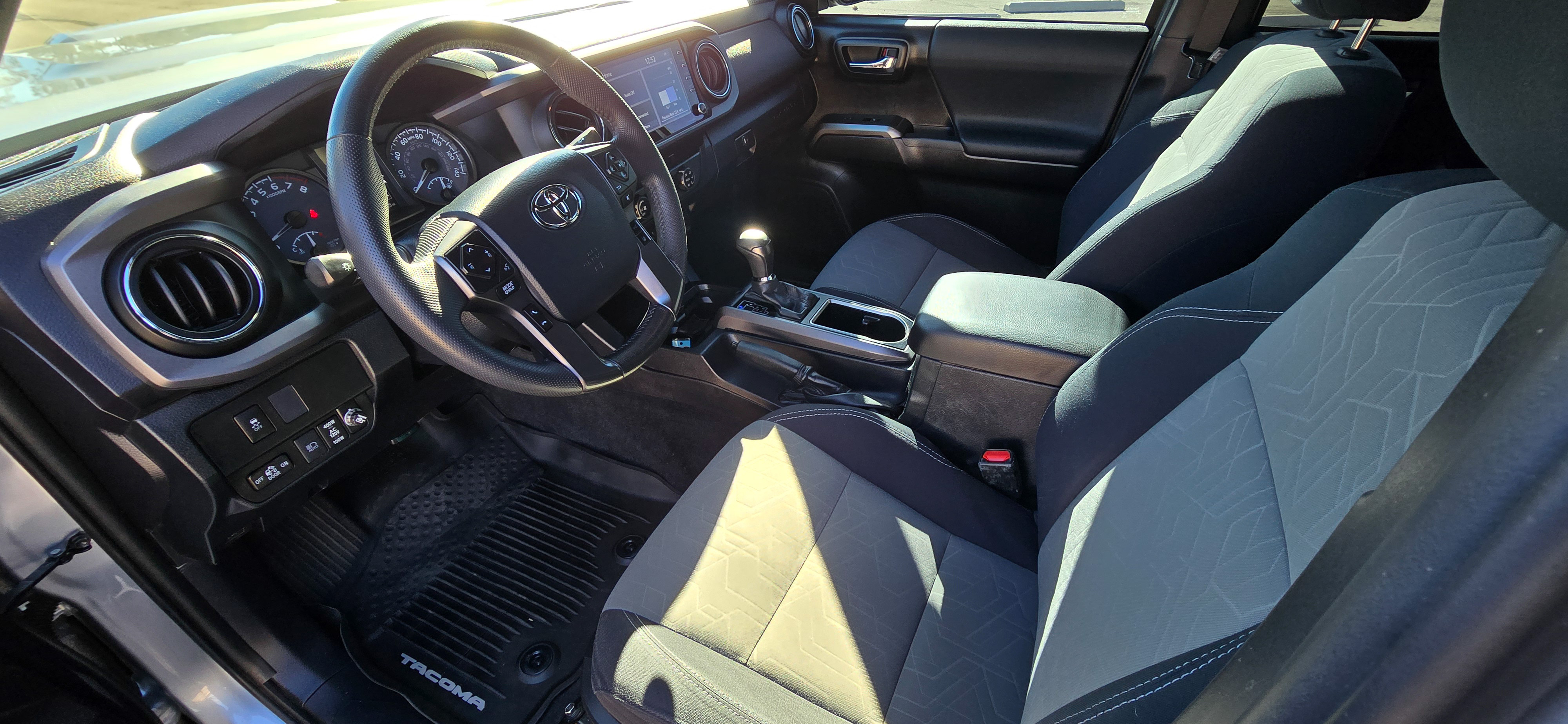 #1075 - 2020 Toyota Tacoma-26