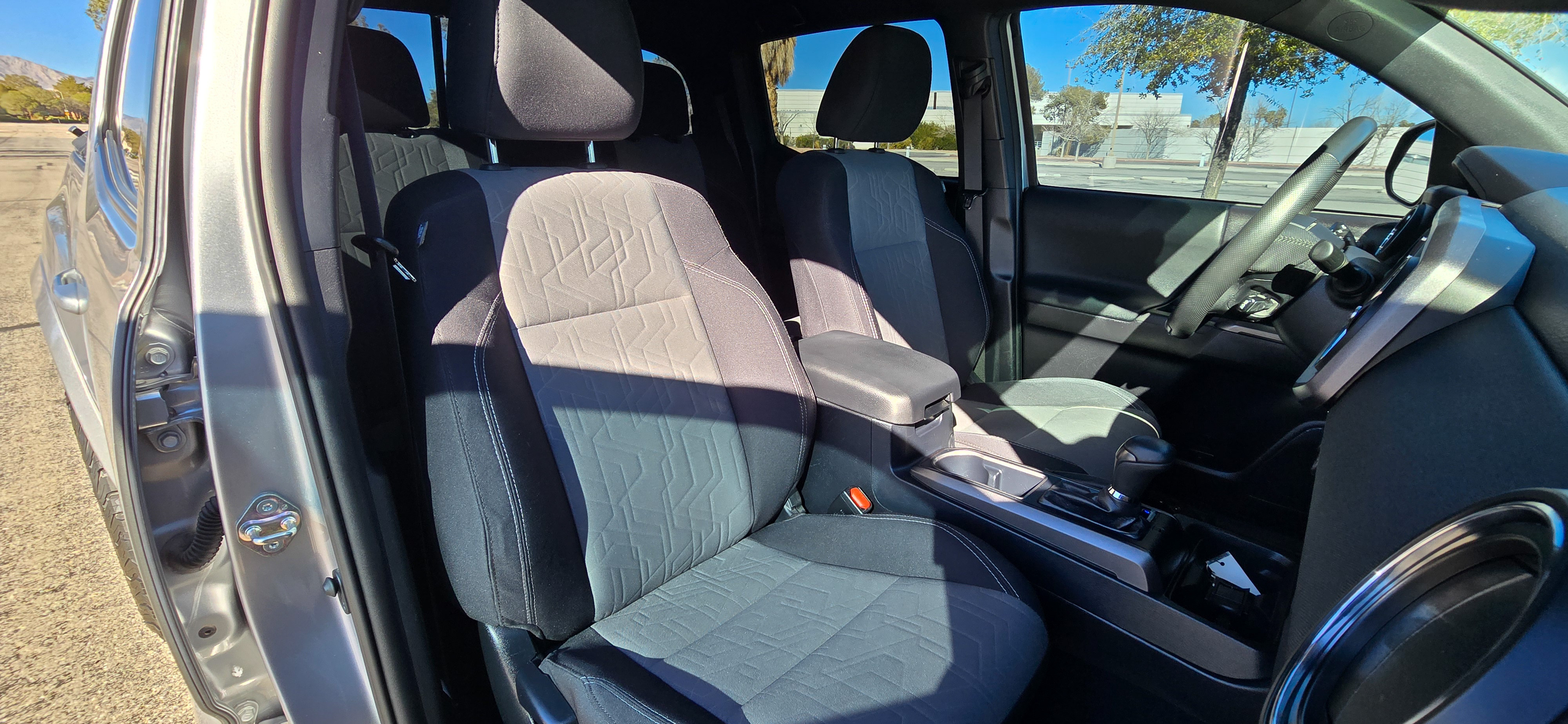 #1075 - 2020 Toyota Tacoma-41