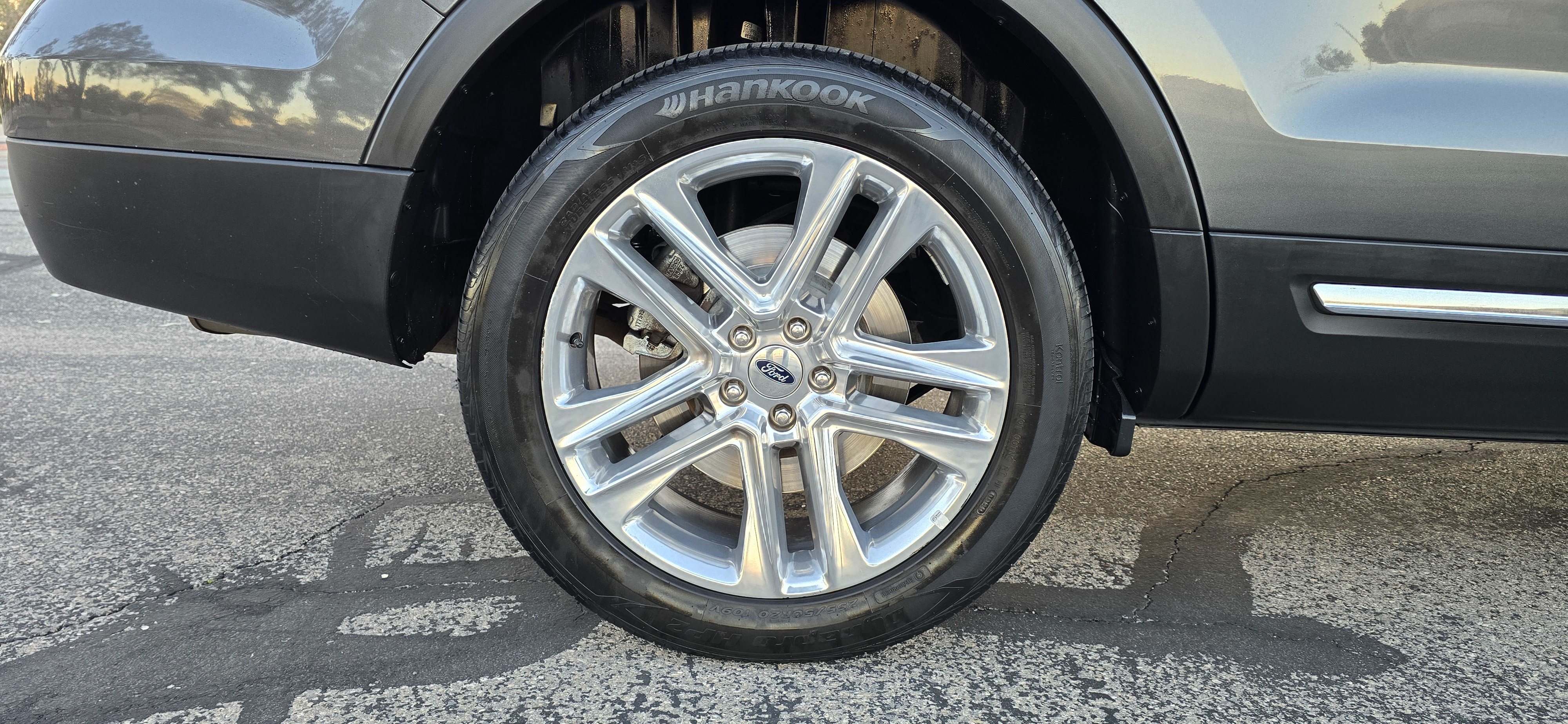 #1078 - 2017 Ford Explorer-22