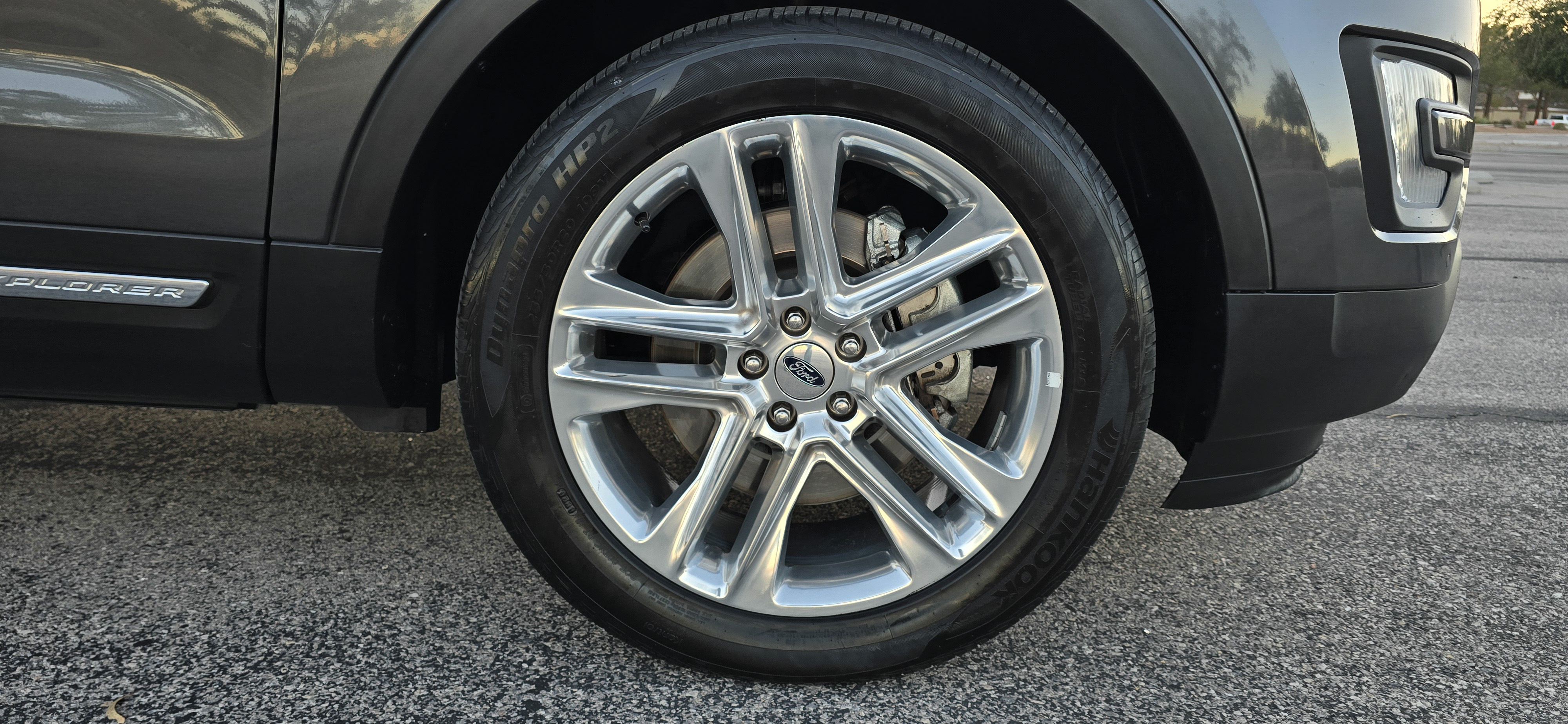 #1078 - 2017 Ford Explorer-23