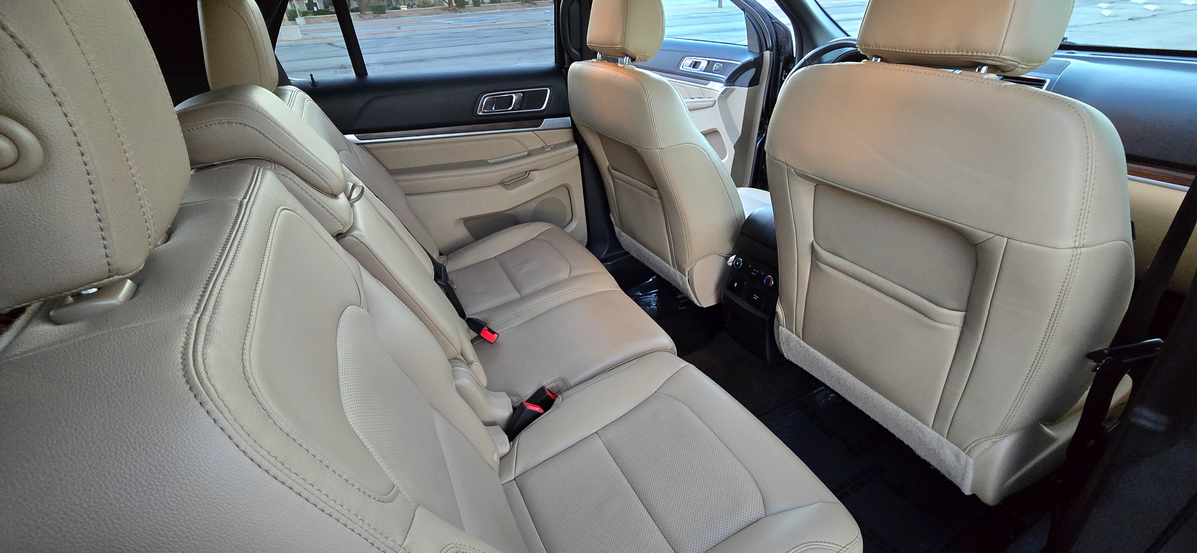 #1078 - 2017 Ford Explorer-43