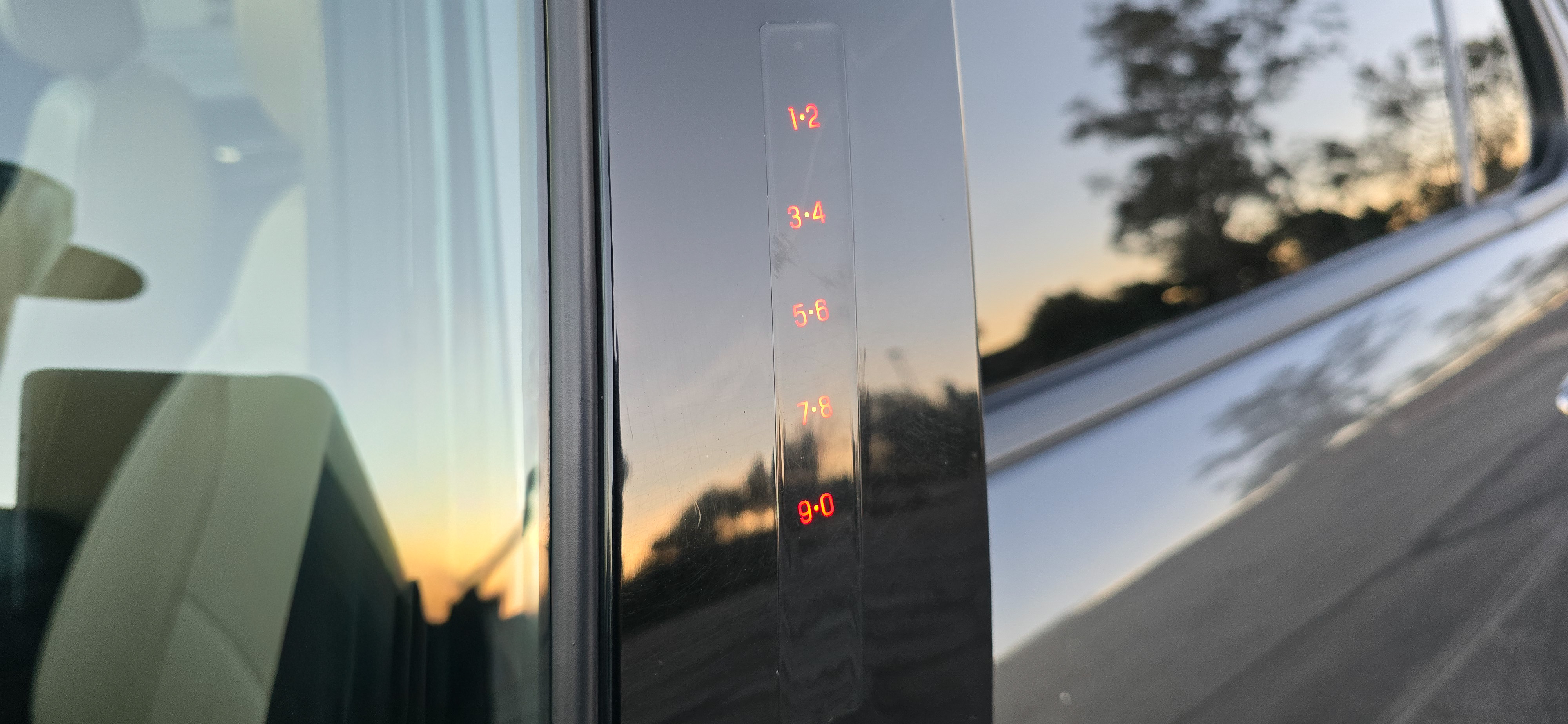 #1078 - 2017 Ford Explorer-47