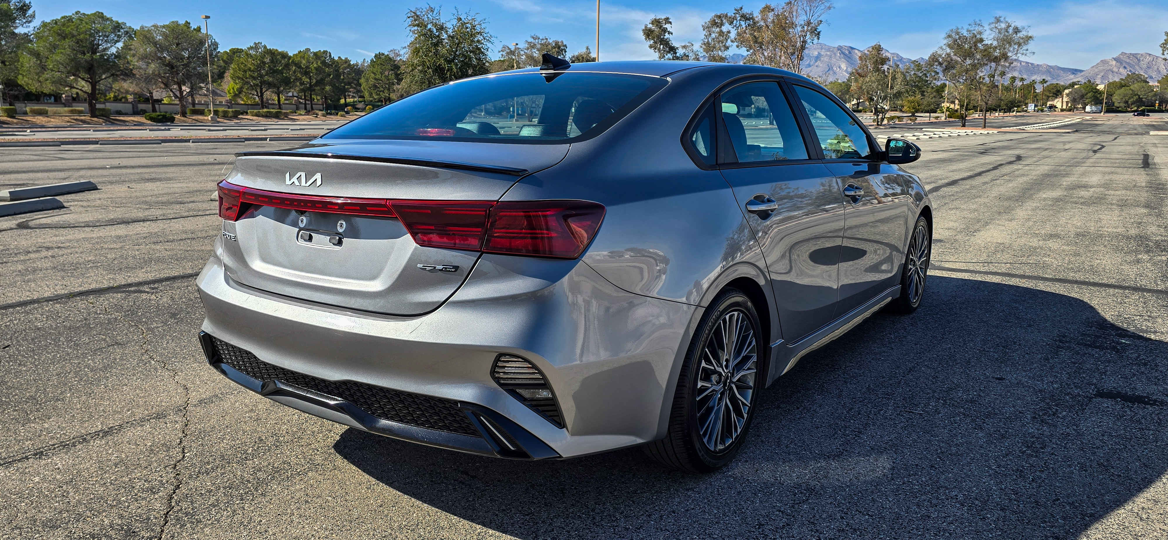 #1080 - 2023 Kia Forte GT-7