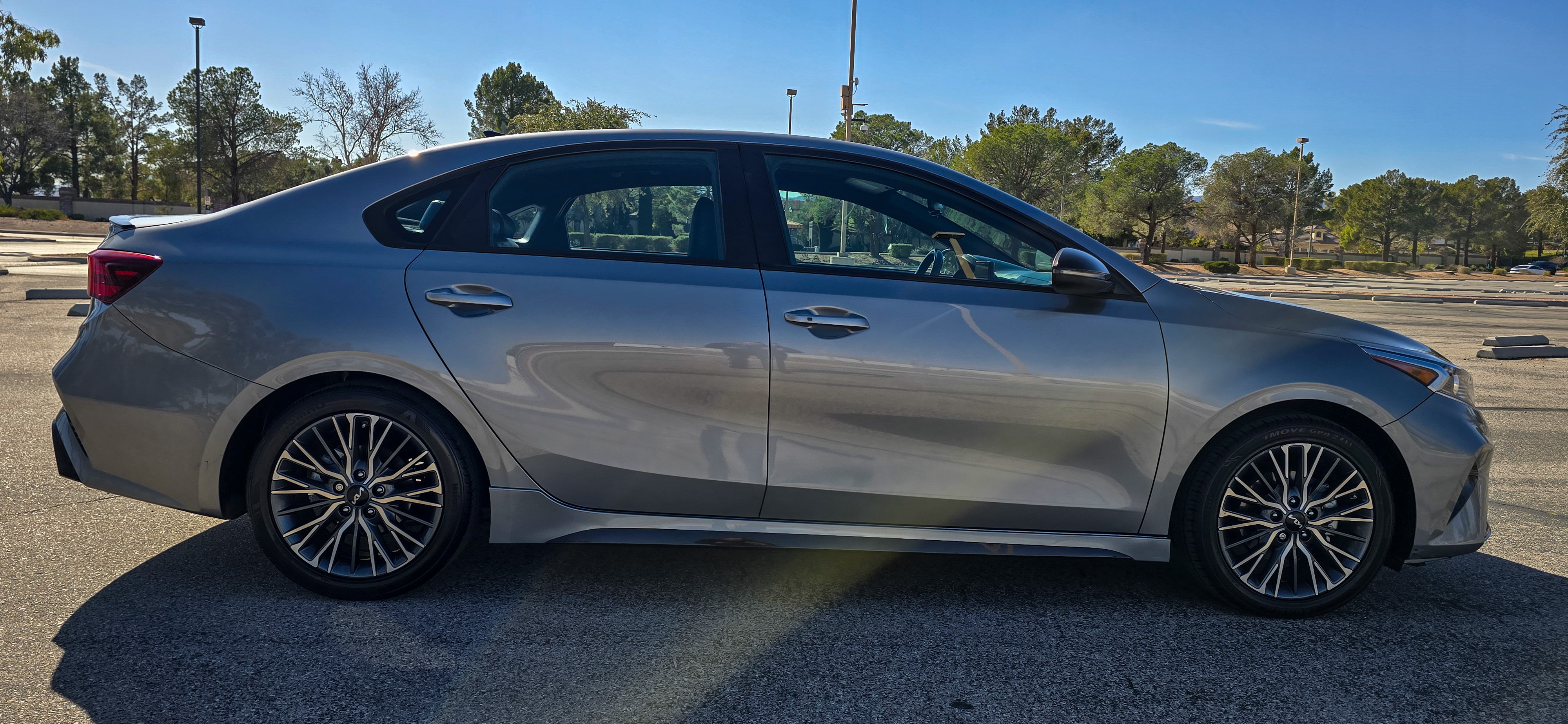 #1080 - 2023 Kia Forte GT-8