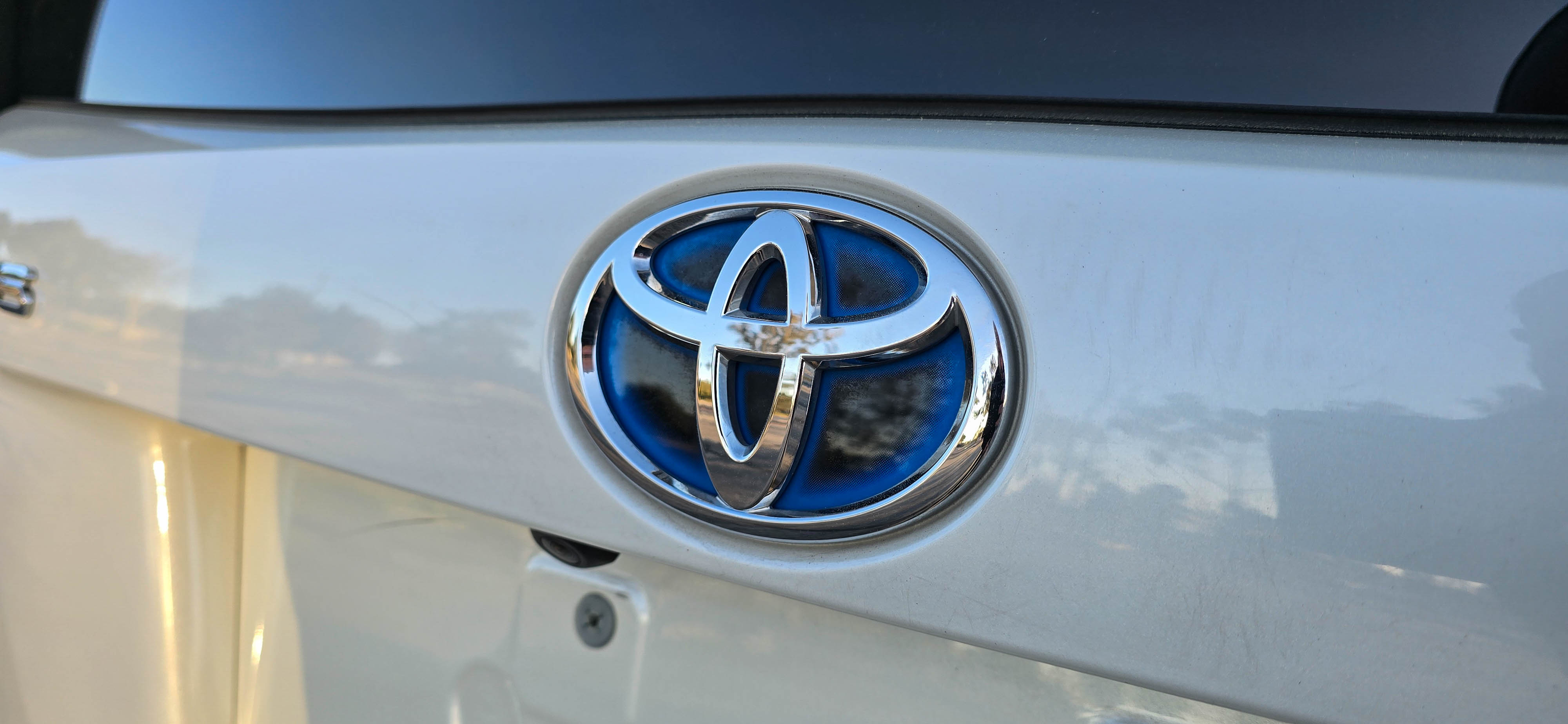 #1092 - 2017 Toyota Prius-12