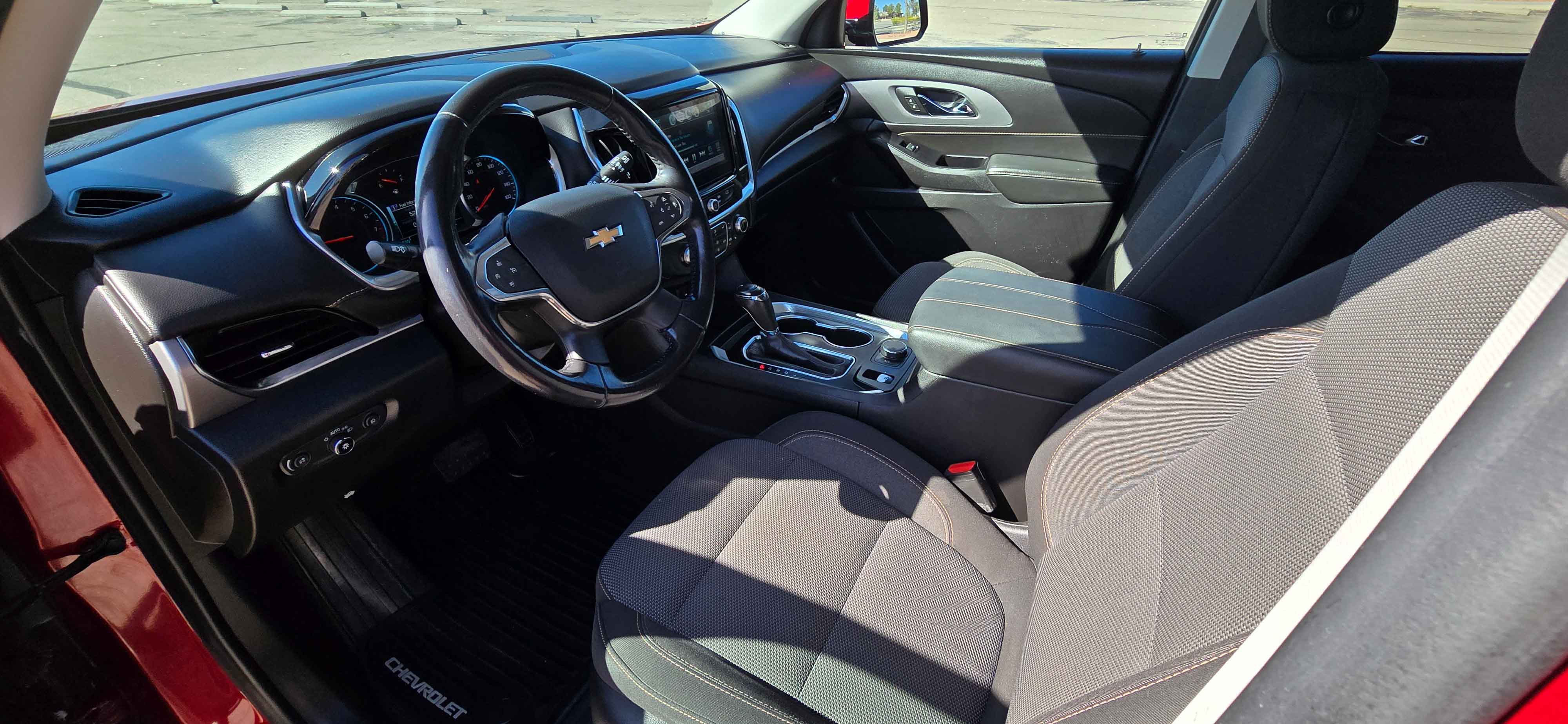 #1104 - 2019 Chevorlet Traverse LT-40