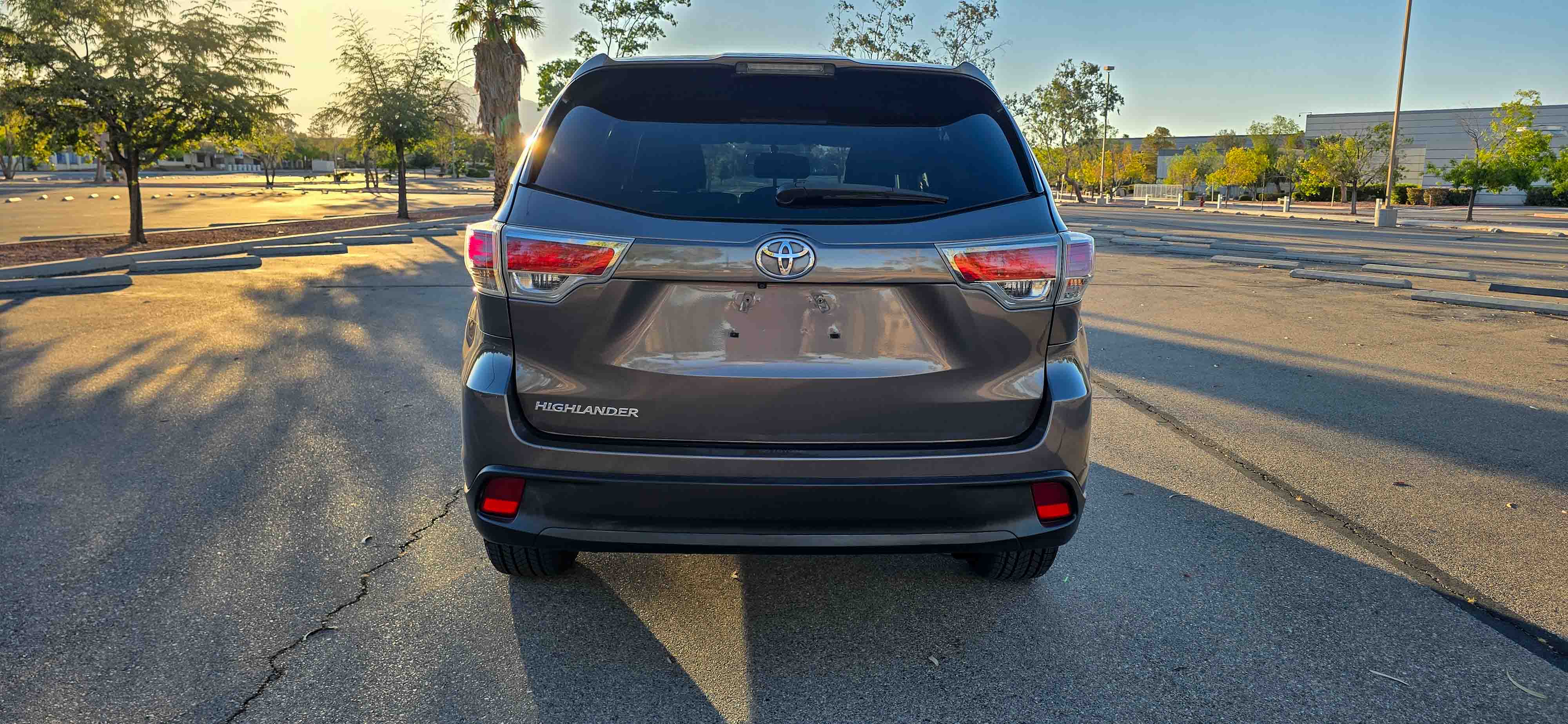 #1107 - 2016 Toyota Highlander-5