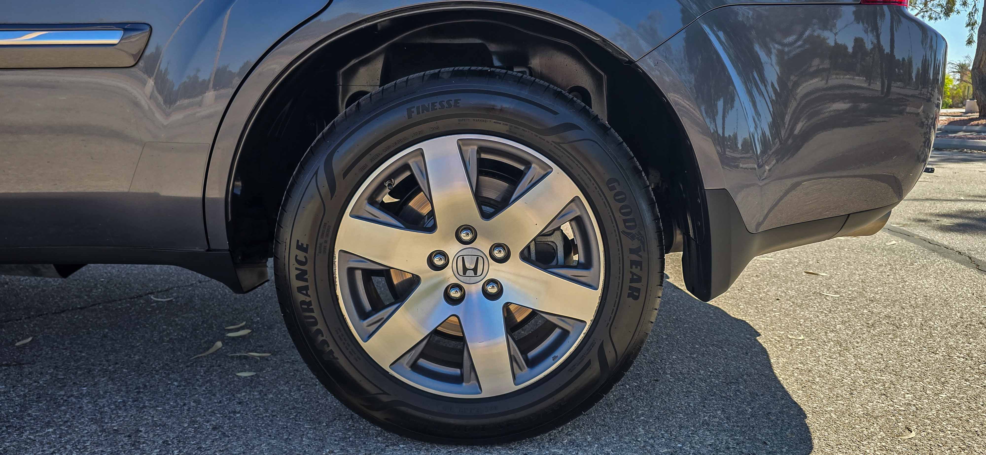 #1109 - 2015 Honda Pilot-19