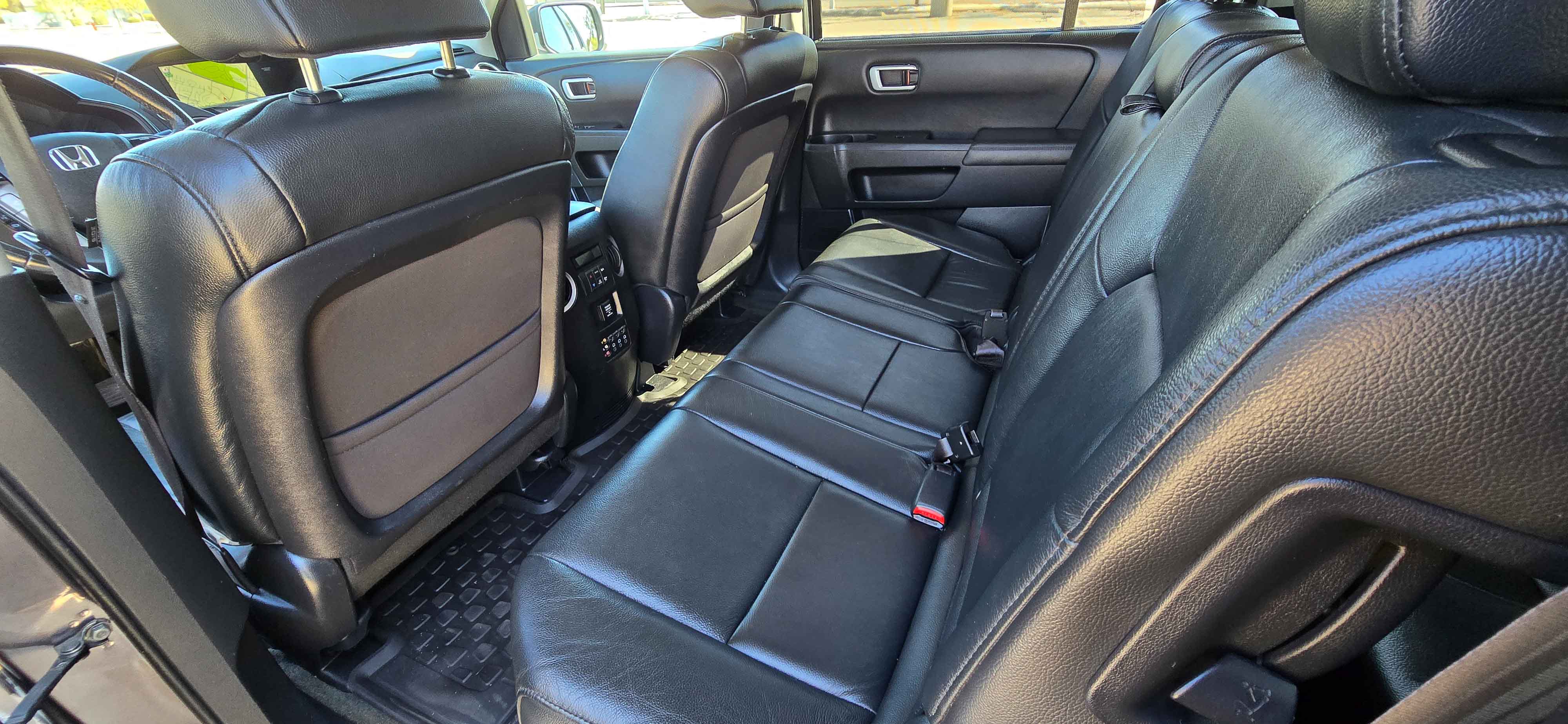 #1109 - 2015 Honda Pilot-40