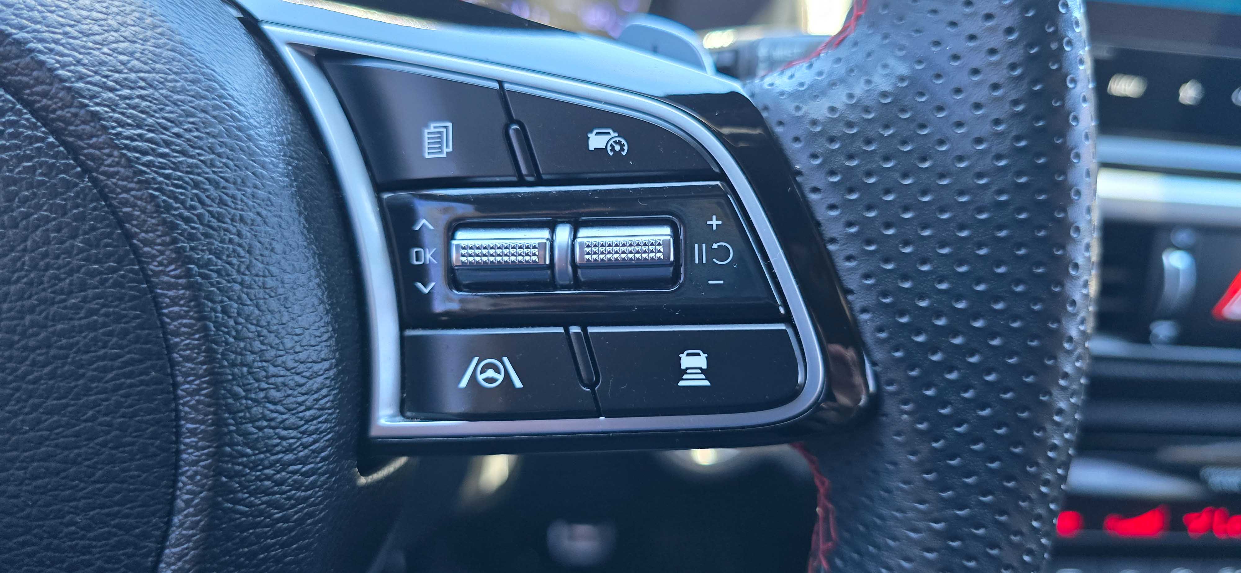 #1112 - 2023 Kia Forte GT-28