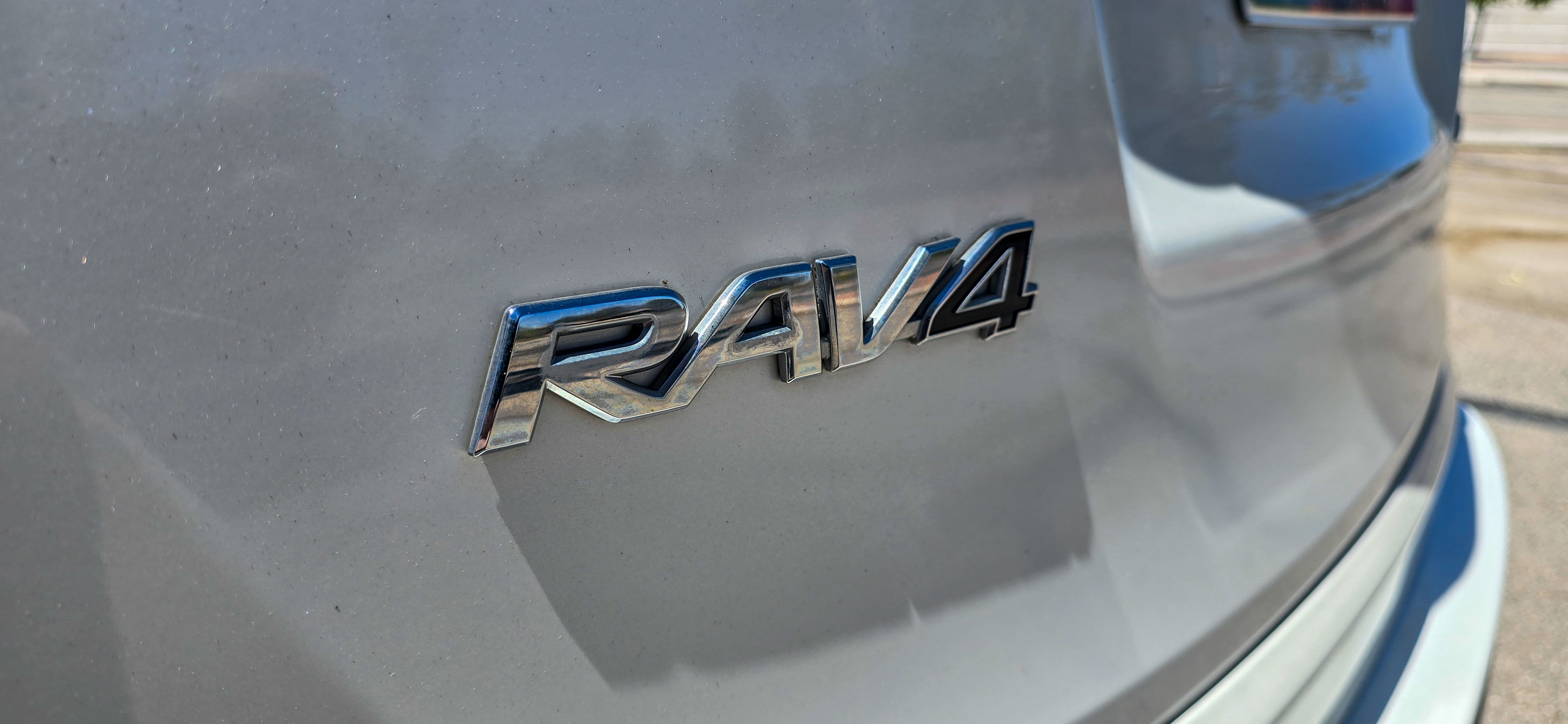 #1113 - 2016 Toyota RAV4 Limited-20