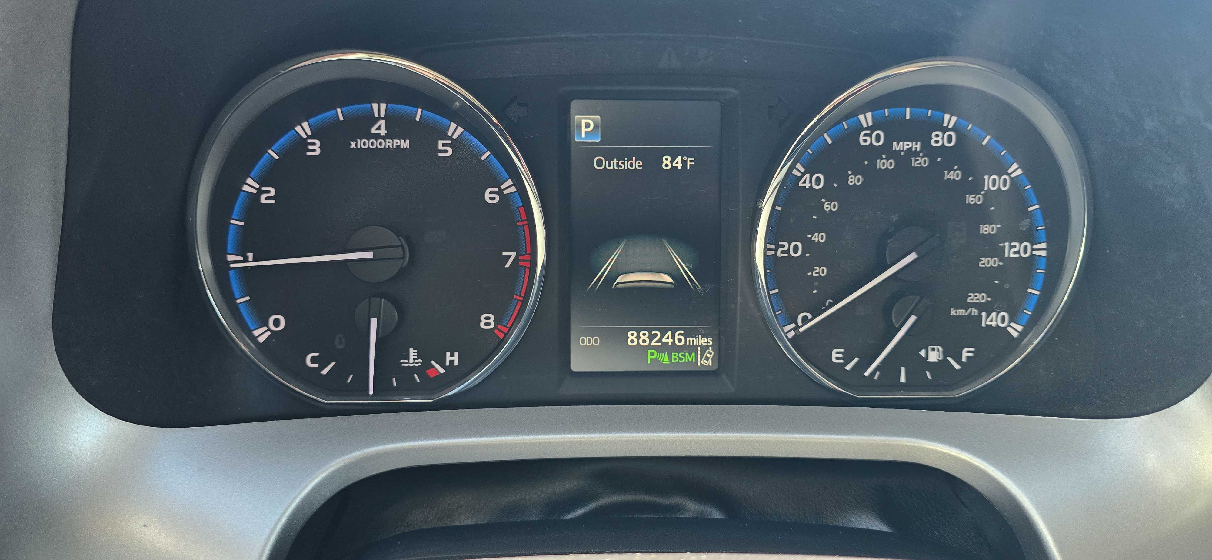 #1113 - 2016 Toyota RAV4 Limited-27