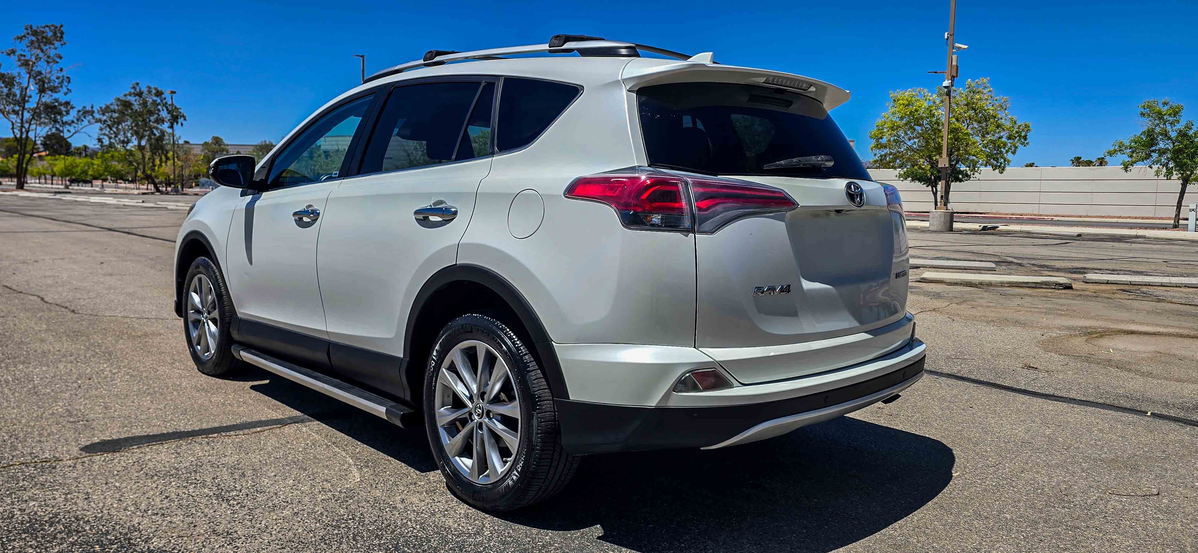 #1113 - 2016 Toyota RAV4 Limited-4