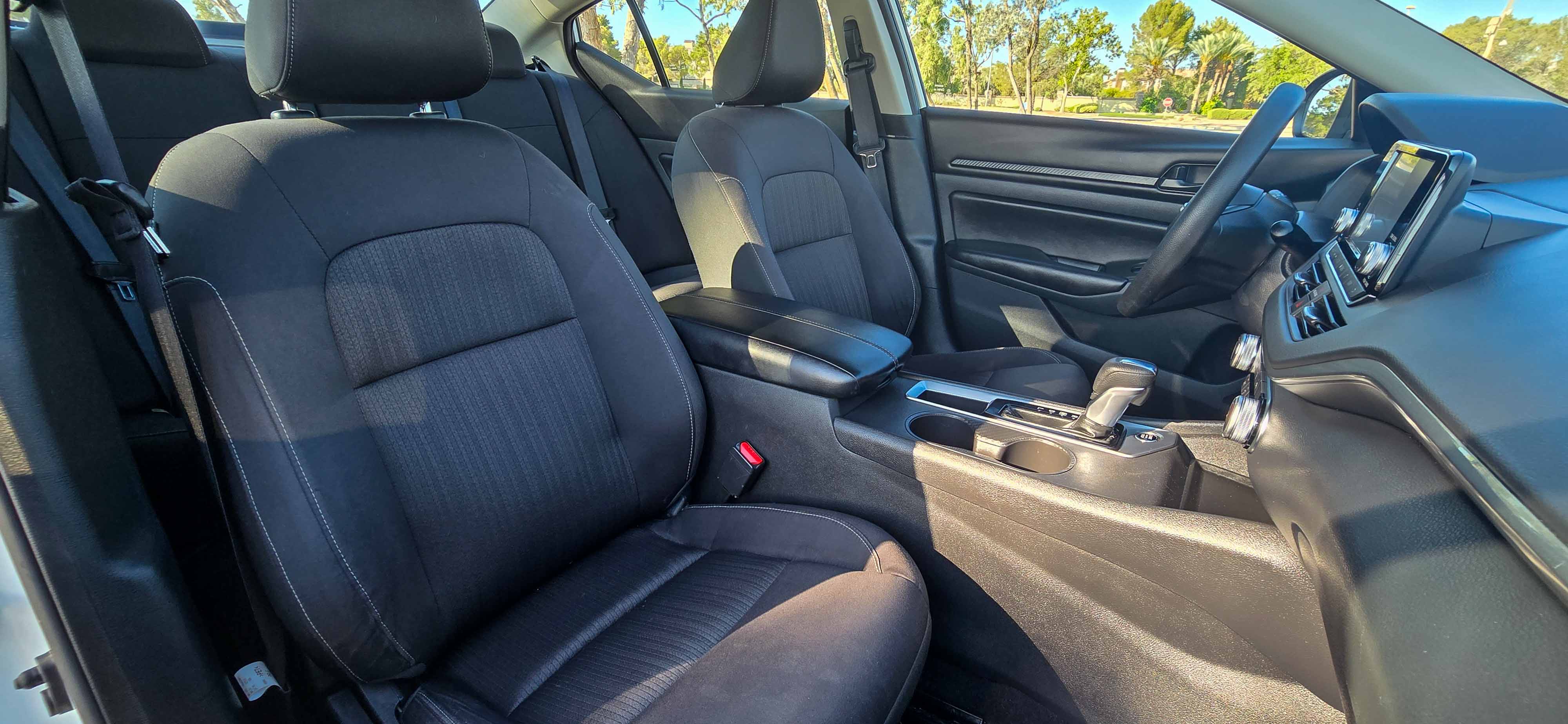 #1114 - 2024 Nissan Altima S-32