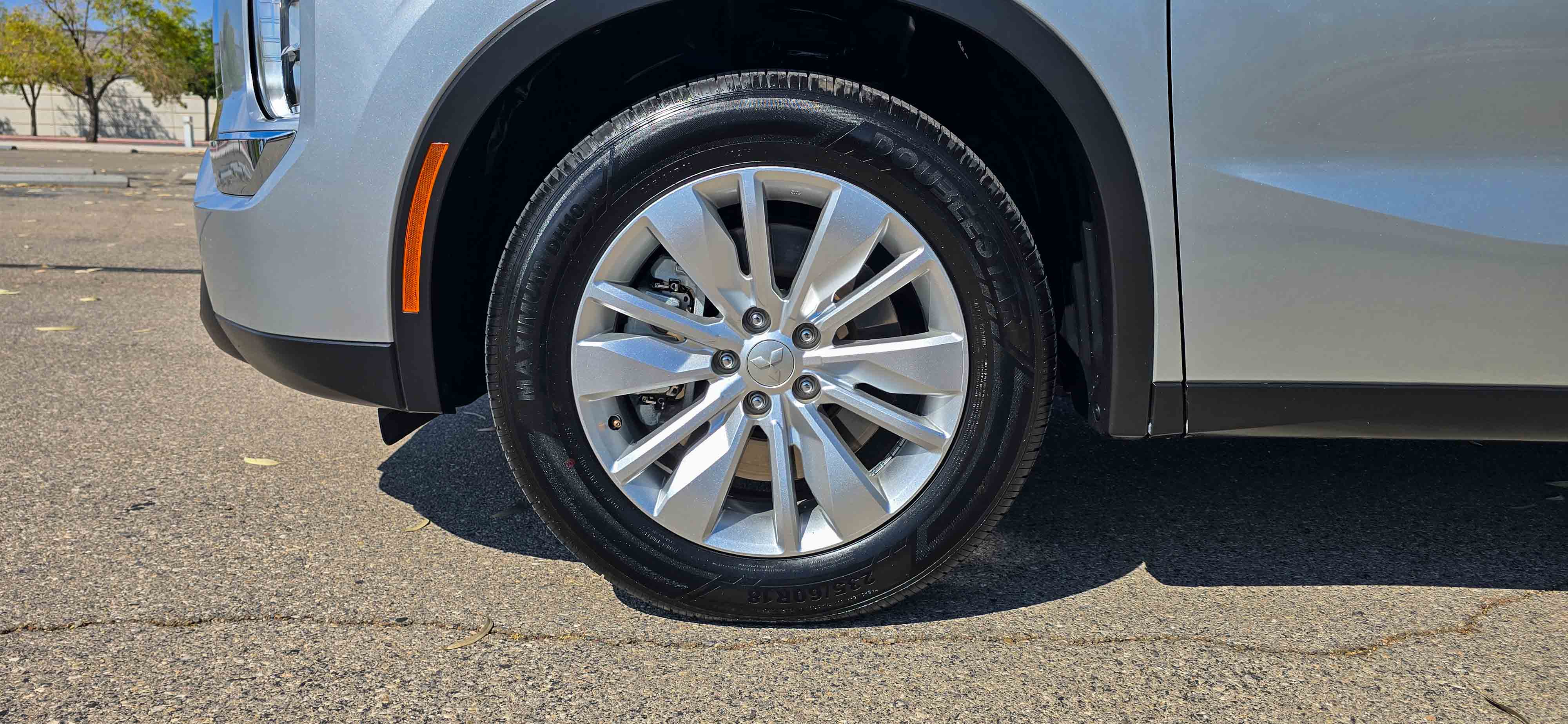 #1115 - 2025 Mitsubishi Outlander-18