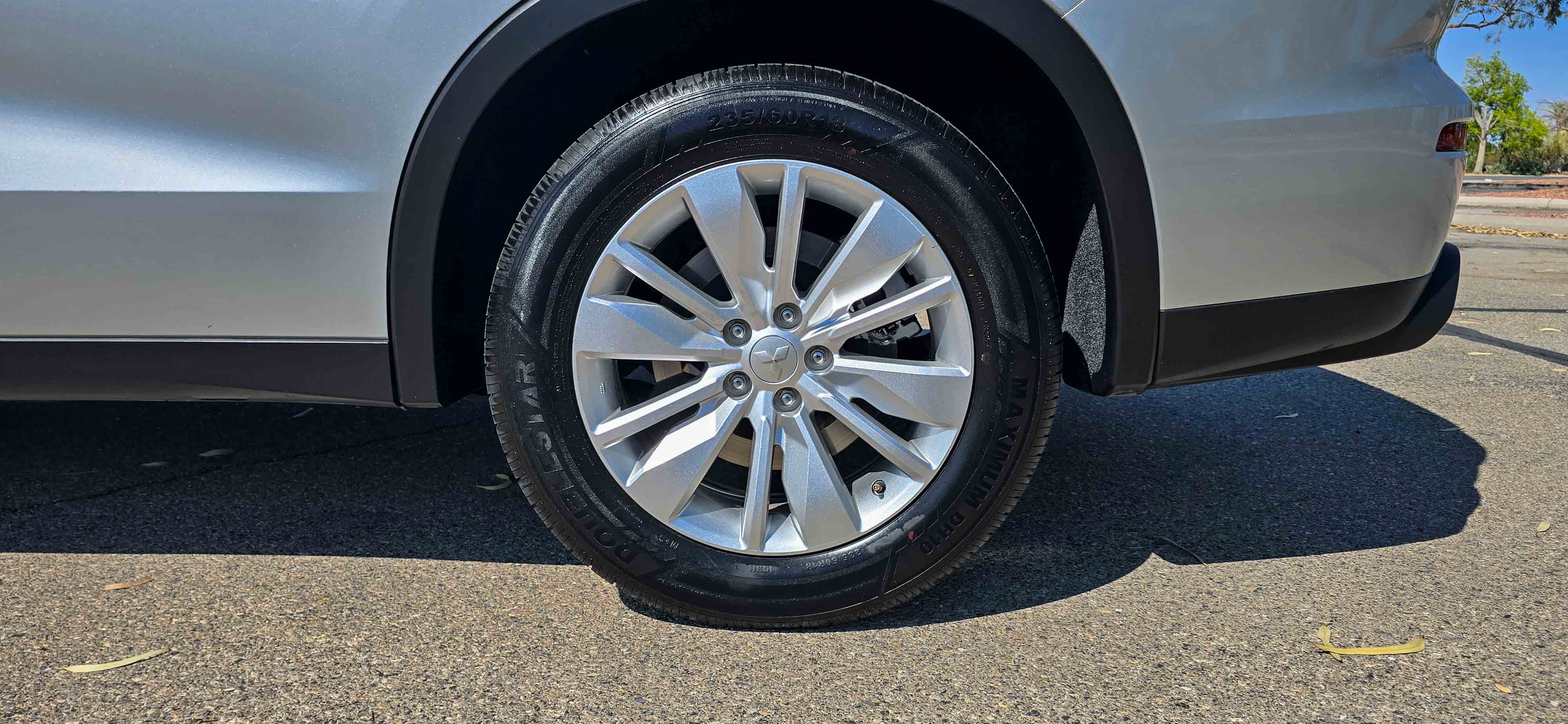 #1115 - 2025 Mitsubishi Outlander-19