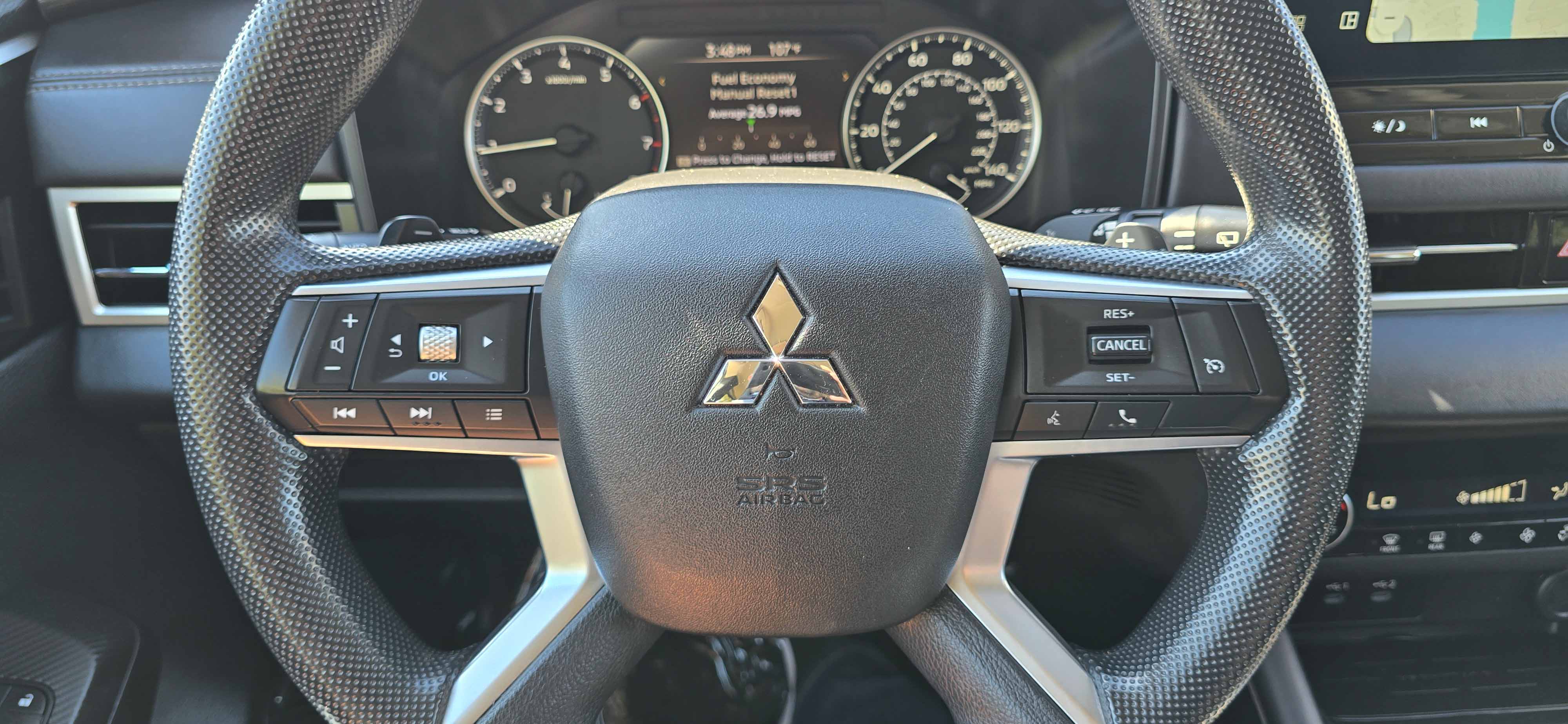 #1115 - 2025 Mitsubishi Outlander-26