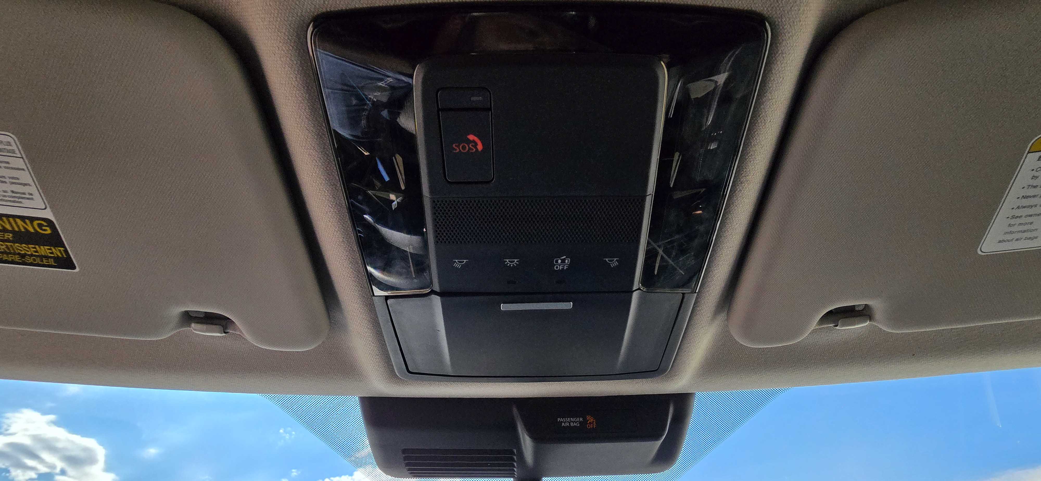 #1115 - 2025 Mitsubishi Outlander-34